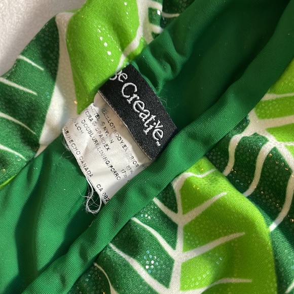 Palm Print Tankini Set - Picture 11 of 11